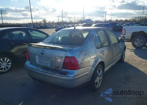 2003 Volkswagen Jetta Wolfsburg Edition z USA, uszkodzony, nr VIN 3VWPE69M03M172763